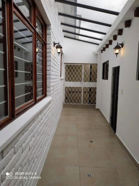 Foto Casa en Arriendo en La Pradera, Quito, Pichincha - U$D 2.500 - CAA34501 - BienesOnLine