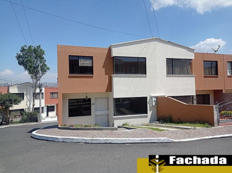 Casa en Venta en pomasqui Quito, Pichincha