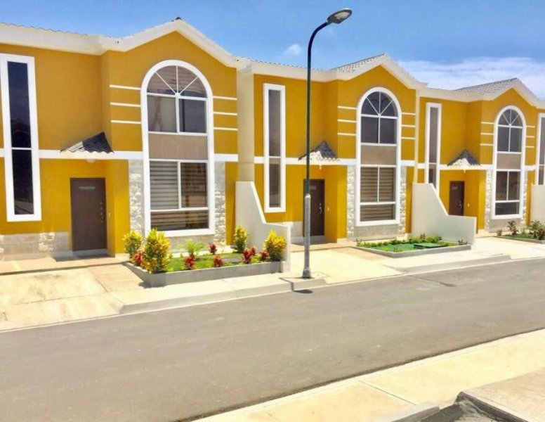 Foto Casa en Venta en Tarqui, Manta, Manabi - U$D 76.800 - CAV29566 - BienesOnLine