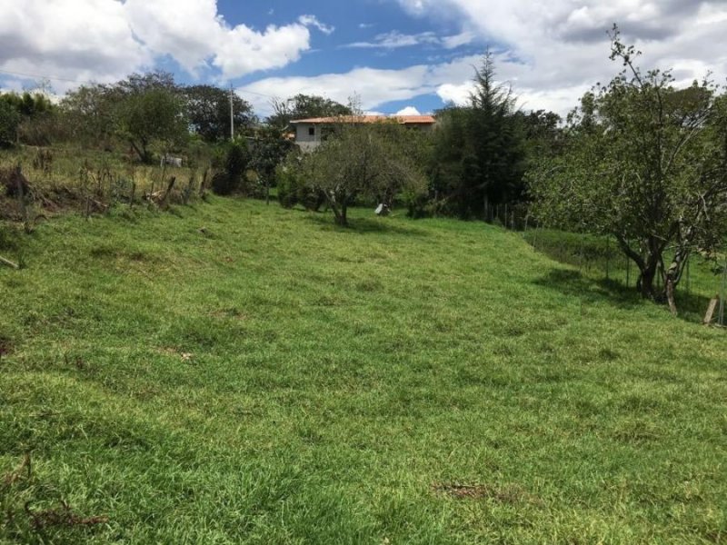 Foto Terreno en Venta en nayon, Quito, Pichincha - U$D 90.000 - TEV30024 - BienesOnLine