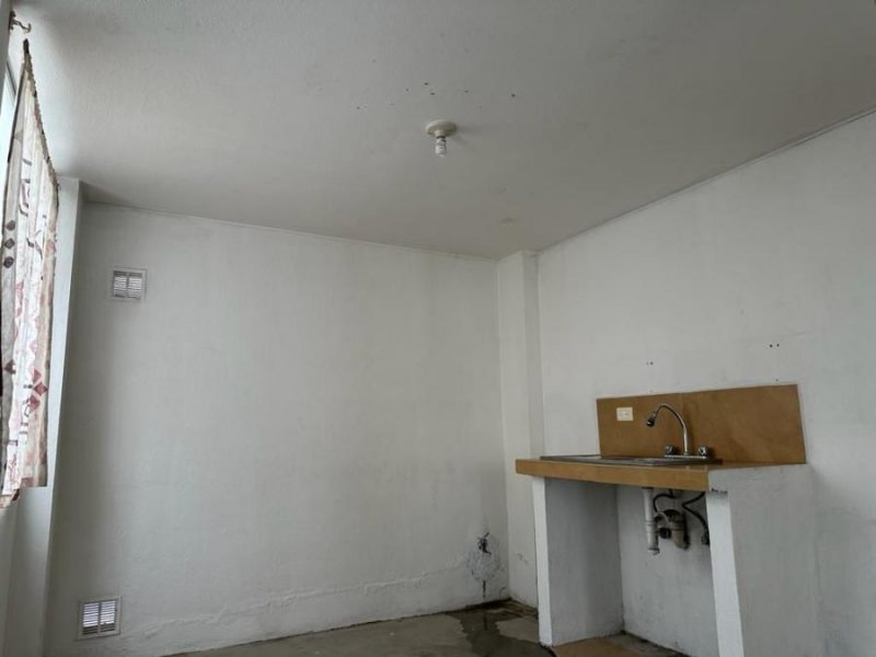 Foto Casa en Venta en Quito, Pichincha - U$D 55.000 - CAV39469 - BienesOnLine