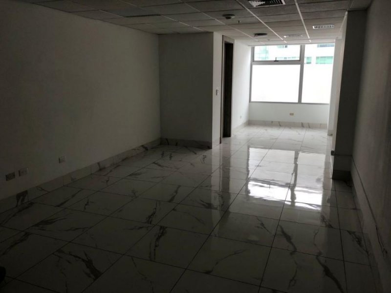 Oficina en Arriendo en TARQUI Guayaquil, Guayas