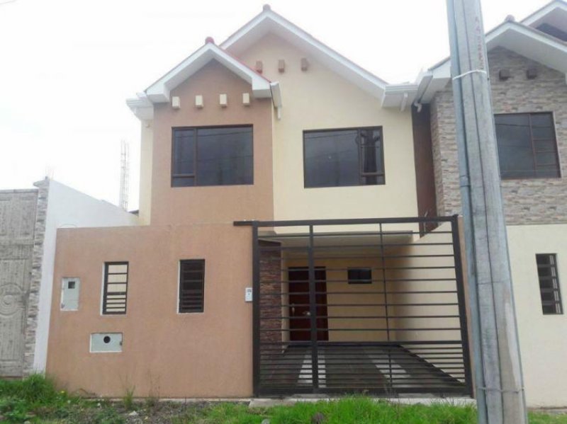 Foto Casa en Venta en ricaurte, Cuenca, Azuay - U$D 105.000 - CAV23295 - BienesOnLine