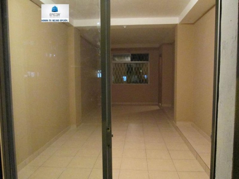 Foto Local en Arriendo en Quitumbe, Quito, Pichincha - U$D 170 - LOA24972 - BienesOnLine