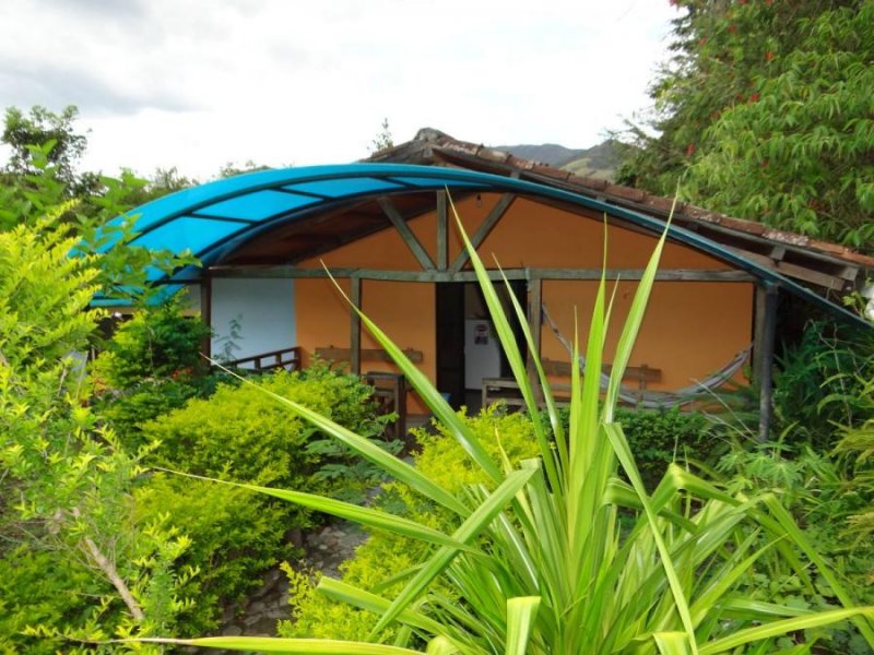 Casa en Arriendo en Malacatos km. 26 vía Loja - Vilcabamba, entre los barrios La, Loja