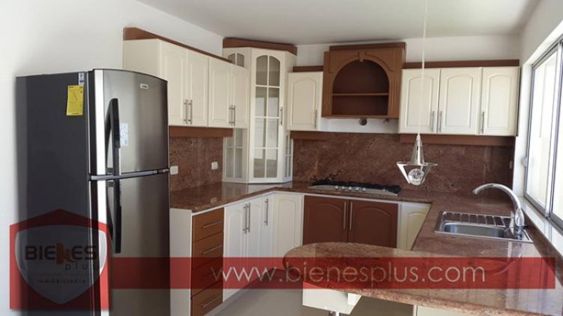 Foto Casa en Venta en Cuenca, Azuay - U$D 117.000 - CAV25430 - BienesOnLine