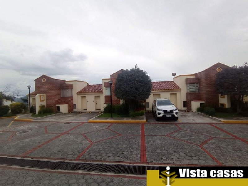 Casa en Arriendo en carcelen Quito, Pichincha