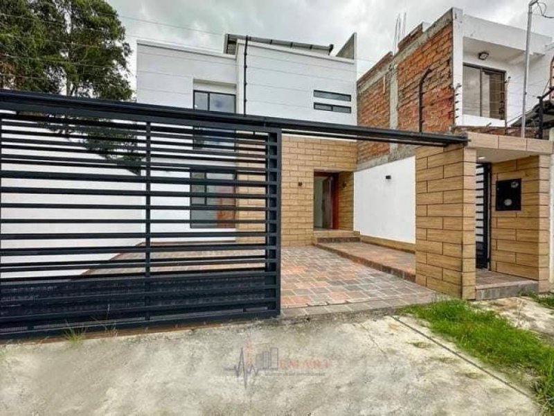 Casa en Venta en  Loja, Loja