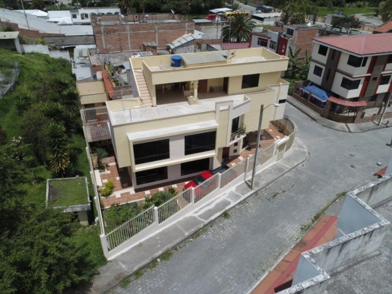 Casa en Venta en Valle Loja Capital, Loja