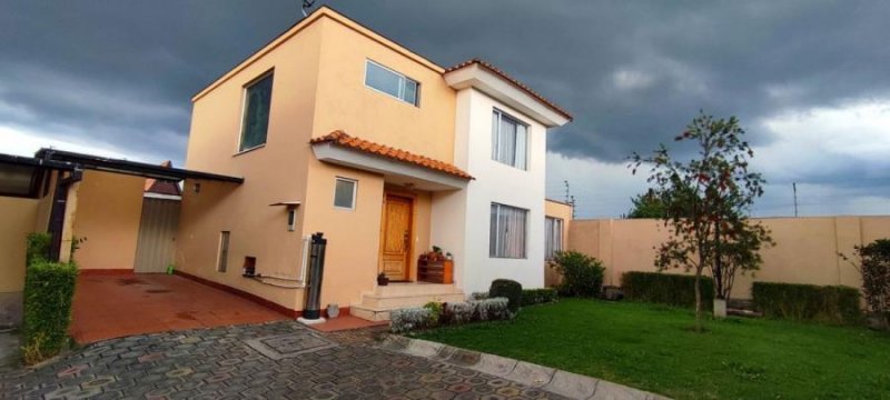 Casa en Venta en Conocoto Quito, Pichincha