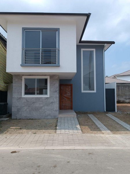 Foto Casa en Venta en La Aurora, Daule, Guayas - U$D 125.000 - CAV38961 - BienesOnLine