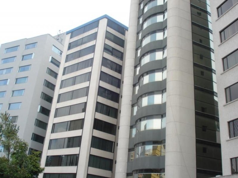 Foto Oficina en Arriendo en LA CAROLINA, Quito, Pichincha - U$D 800 - OFA6229 - BienesOnLine