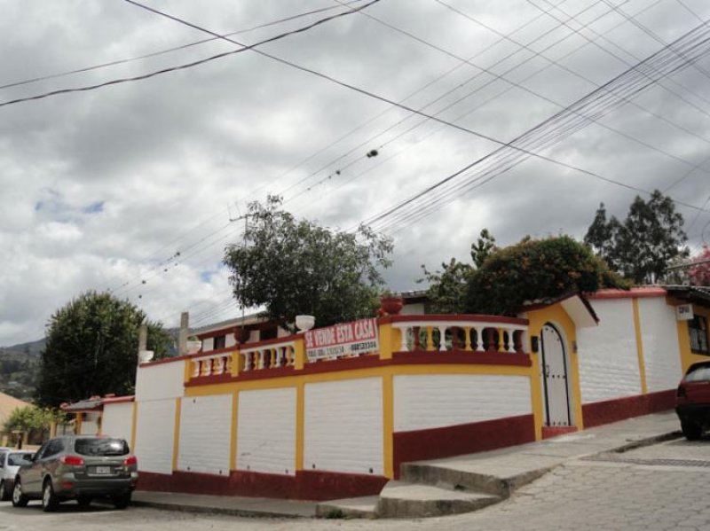 Venta o Cambio casa rentera en Otavalo ubicada en la Ciudadela 31 de Octubre