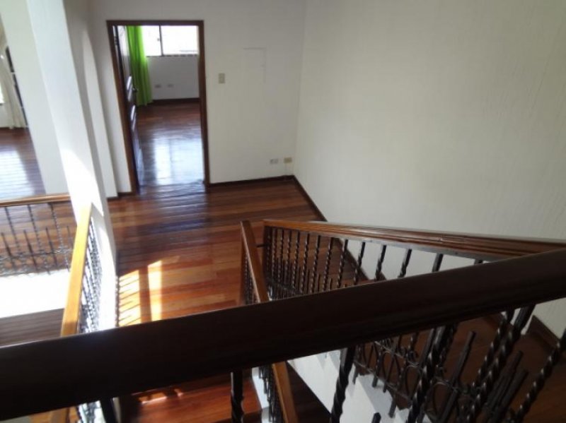 Foto Casa en Arriendo en LA CORUÑA, Quito, Pichincha - U$D 1.600 - CAA9837 - BienesOnLine