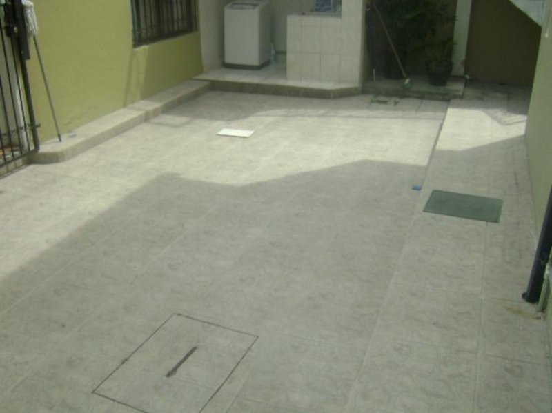 Foto Casa en Arriendo en jipijapa, , Pichincha - U$D 1.000 - CAA5951 - BienesOnLine