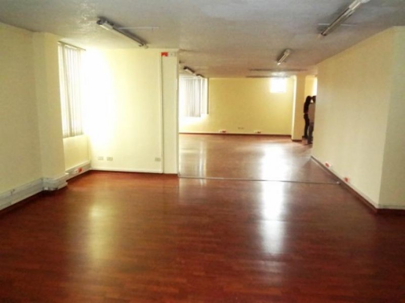 Foto Edificio en Arriendo en LA MARISCAL, Quito, Pichincha - U$D 10.000 - EDA15961 - BienesOnLine