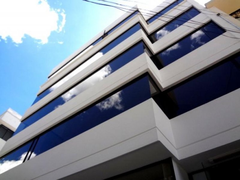 Foto Edificio en Arriendo en Quito, Pichincha - U$D 11.000 - EDA11611 - BienesOnLine