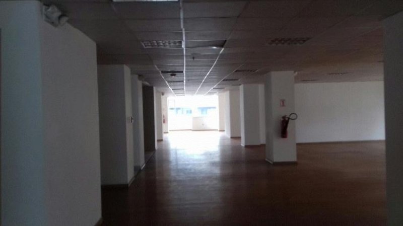 Foto Edificio en Venta en Quito, Pichincha - U$D 12.000.000 - EDV27406 - BienesOnLine