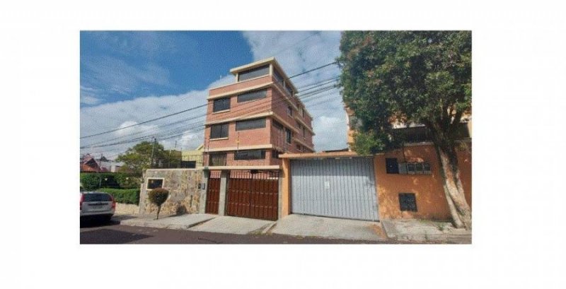 En venta edificio multifuncional en Quito!