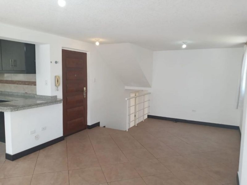 Departamento en Venta en Ponceano Quito, Pichincha