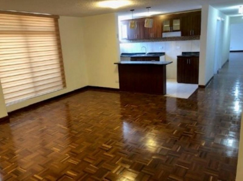 Departamento en Arriendo en La Floresta Quito, Pichincha