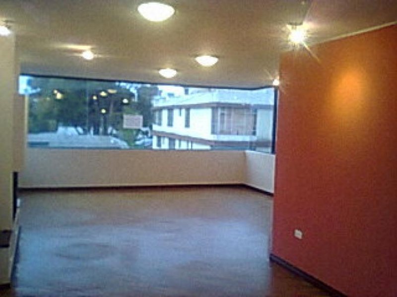 Foto Oficina en Arriendo en QUICENTRO, Quito, Pichincha - U$D 1.200 - OFA10811 - BienesOnLine