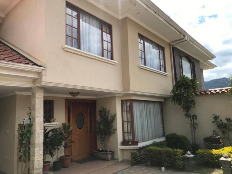 Casa en Venta en  Cuenca, Azuay