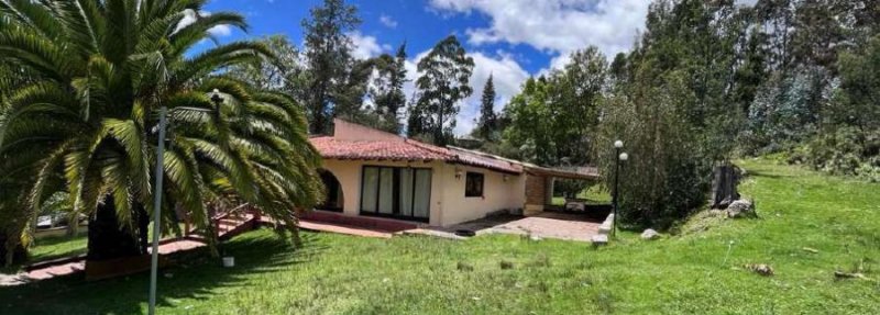 Finca en Venta en  Oña, Azuay