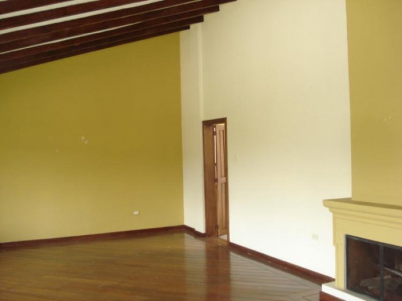 Foto Oficina en Arriendo en QUITO, Quito, Pichincha - U$D 20.000 - OFA10077 - BienesOnLine