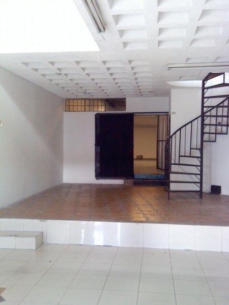 Foto Nave en Arriendo en shyris, Quito, Pichincha - U$D 1.400 - NAA10734 - BienesOnLine