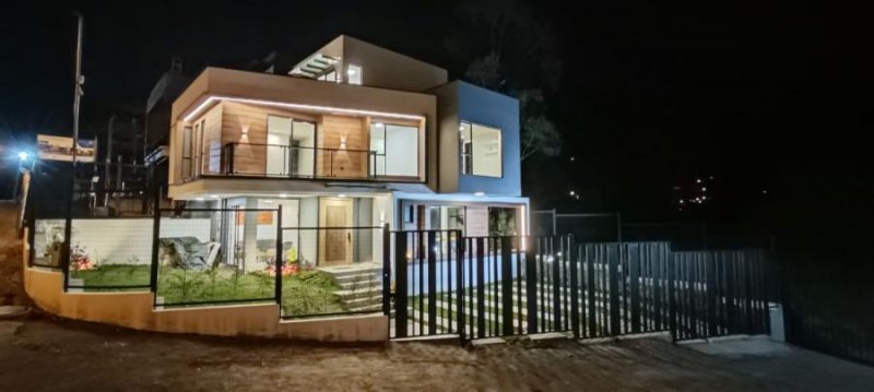 Casa en Venta en Machángara Cuenca, Azuay