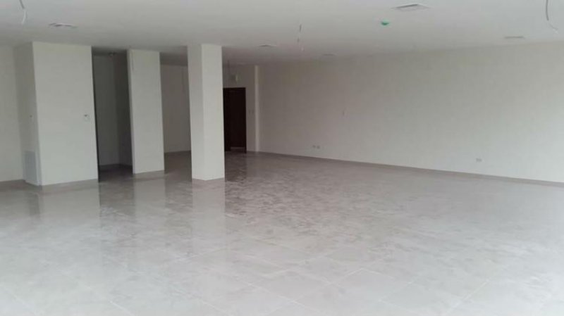 Foto Oficina en Venta en Tarqui, Guayaquil, Guayas - U$D 300.000 - OFV15601 - BienesOnLine