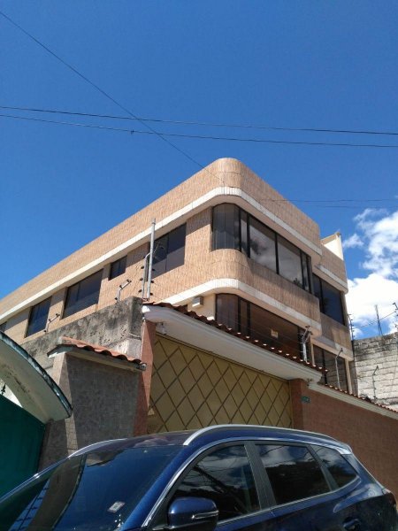 Casa en Venta en Chillogallo Quito, Pichincha