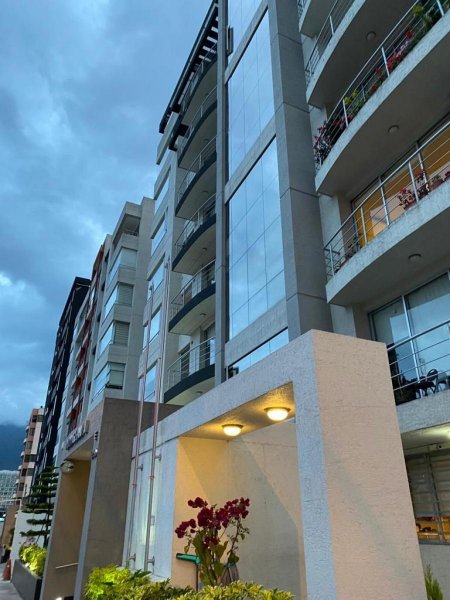 Departamento en Arriendo en e Quito, Pichincha