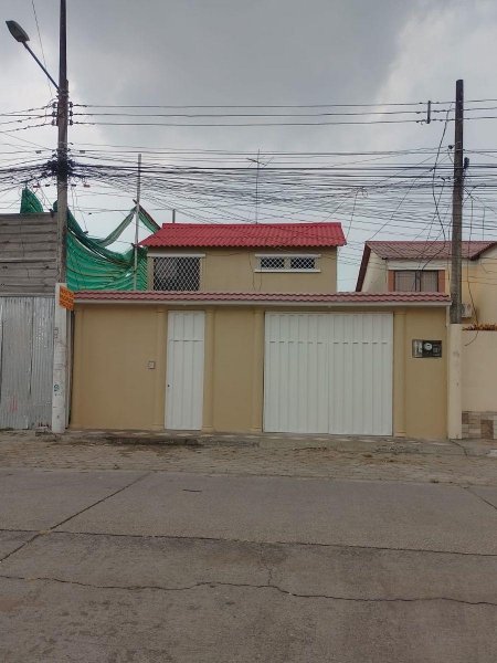 Casa en Venta en Tarqui Guayaquil, Guayas