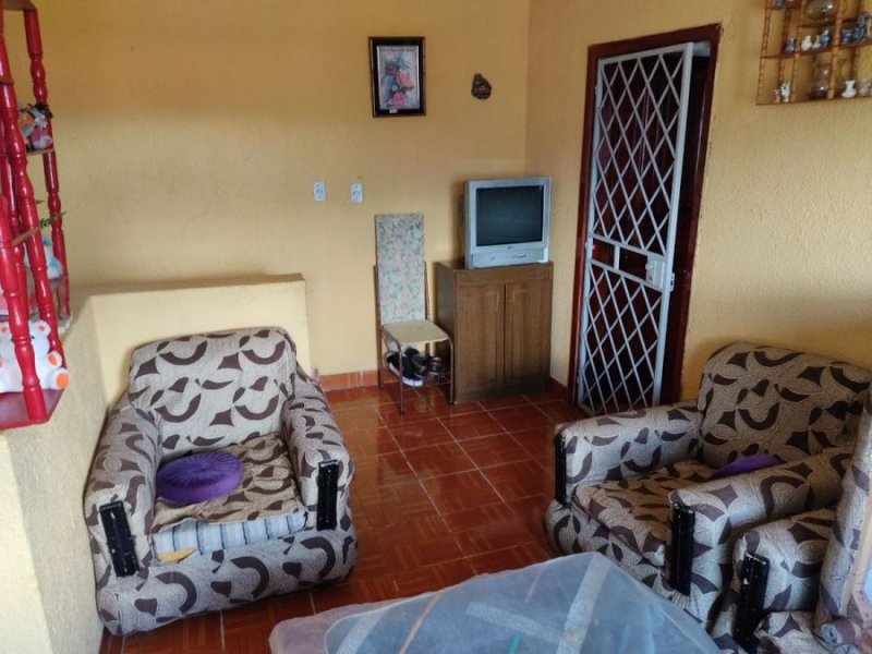 SE VENDE CASA EN ATUNTAQUI