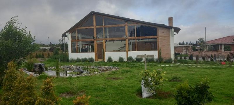 Casa en Venta en Pedro Moncayo Malchinguí, Pichincha