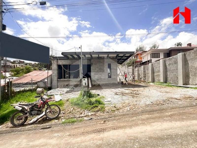 Casa en Venta en Challuabamba Cuenca, Azuay