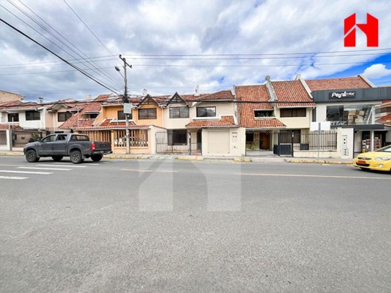 Foto Casa en Venta en Av. Pichincha, Cuenca, Azuay - U$D 199.000 - CAV38691 - BienesOnLine