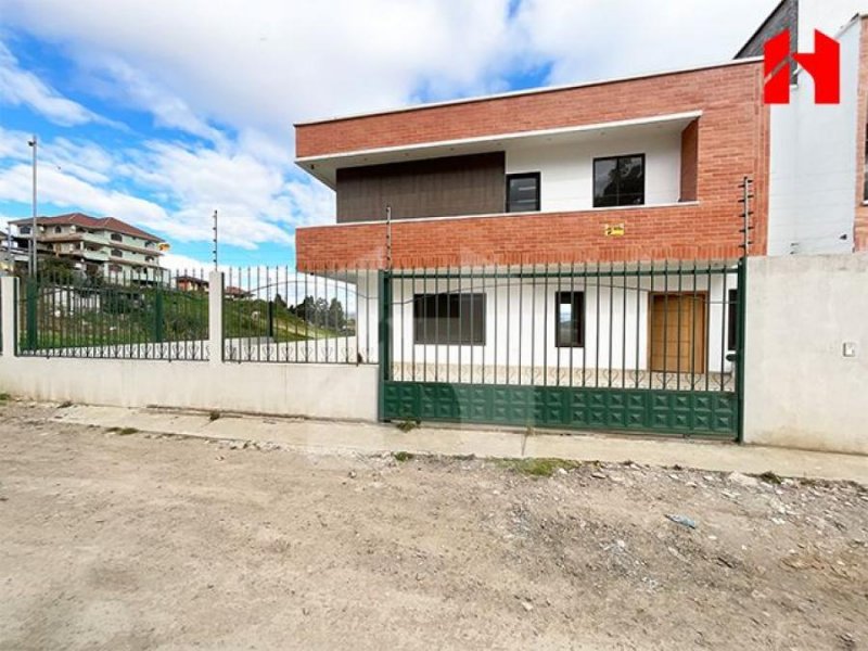 Casa en Venta en  balzay, Azuay