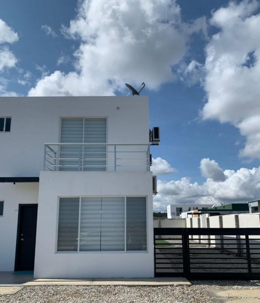 Casa en Venta en SANTA ELENA PUNTA BLANCA, Santa Elena