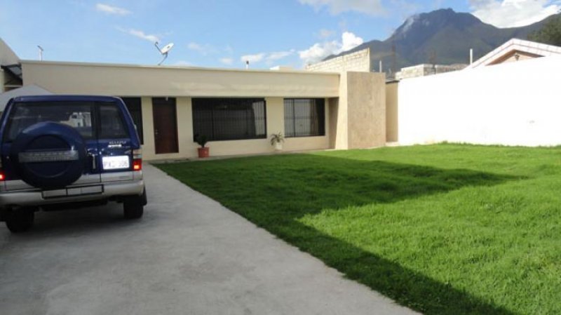 Casa en Venta en  Otavalo, Imbabura