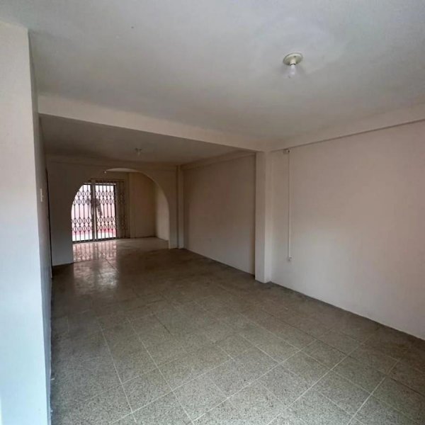 Casa en Venta en Tarqui Guayaquil, Guayas