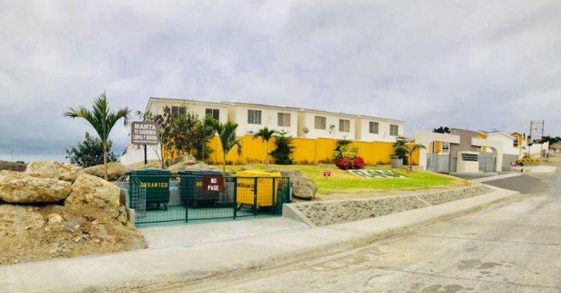 Foto Casa en Venta en MANTA, Manta, Manabi - U$D 70.000 - CAV29229 - BienesOnLine