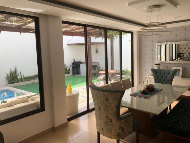 Casa en Venta en Tarqui Guayaquil, Guayas