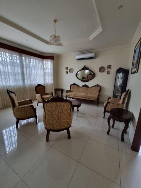 Foto Departamento en Venta en TARQUI, Guayaquil, Guayas - U$D 165.000 - DEV34233 - BienesOnLine