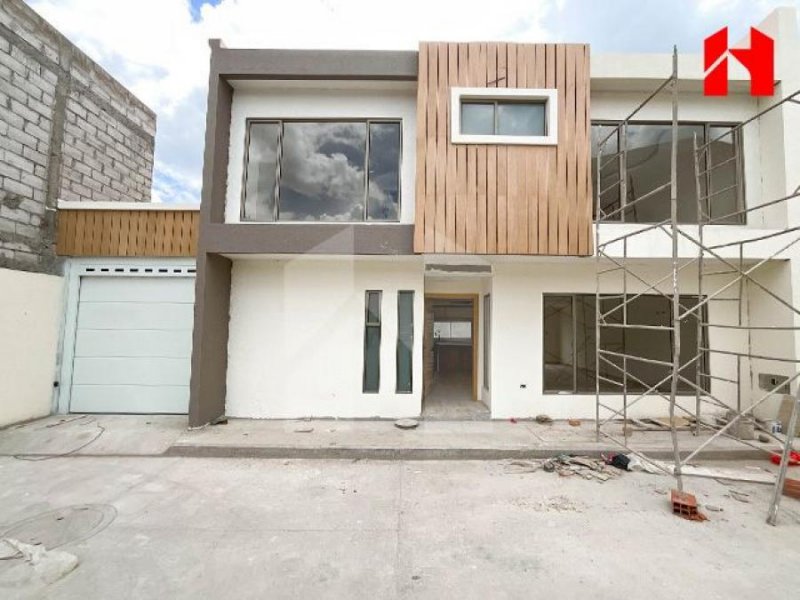 Casa en Venta en Challuabamba Cuenca, Azuay