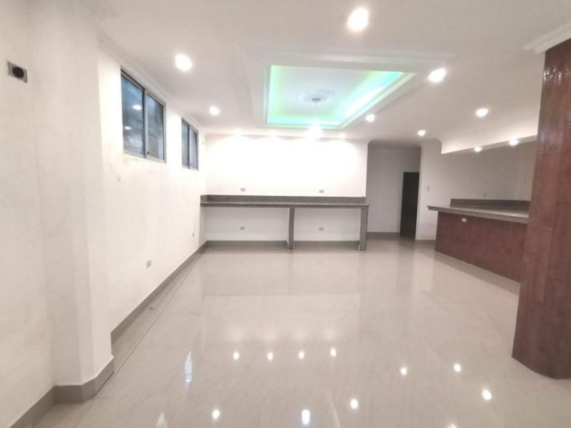 Casa en Venta en TARQUI Guayaquil, Guayas