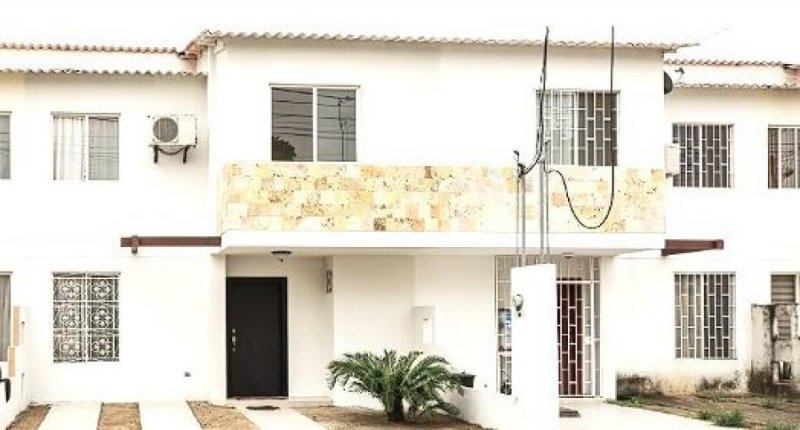 Casa en Venta en GUAYAS A. Baquerizo Moreno, Guayas