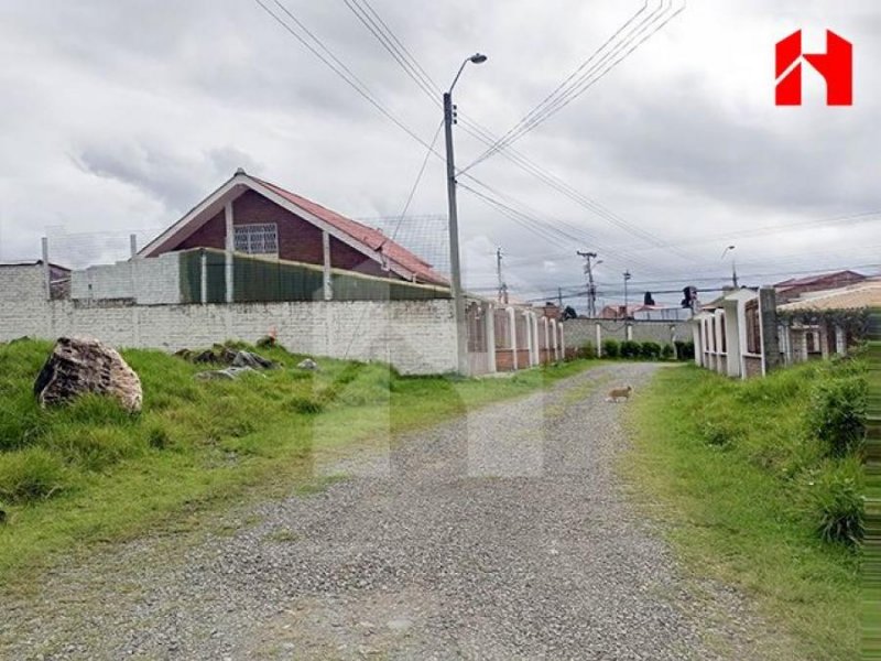 Terreno en Venta en RICAURTE Cuenca, Azuay